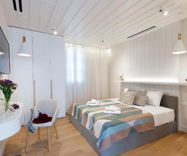 αυλή ναύπλιον